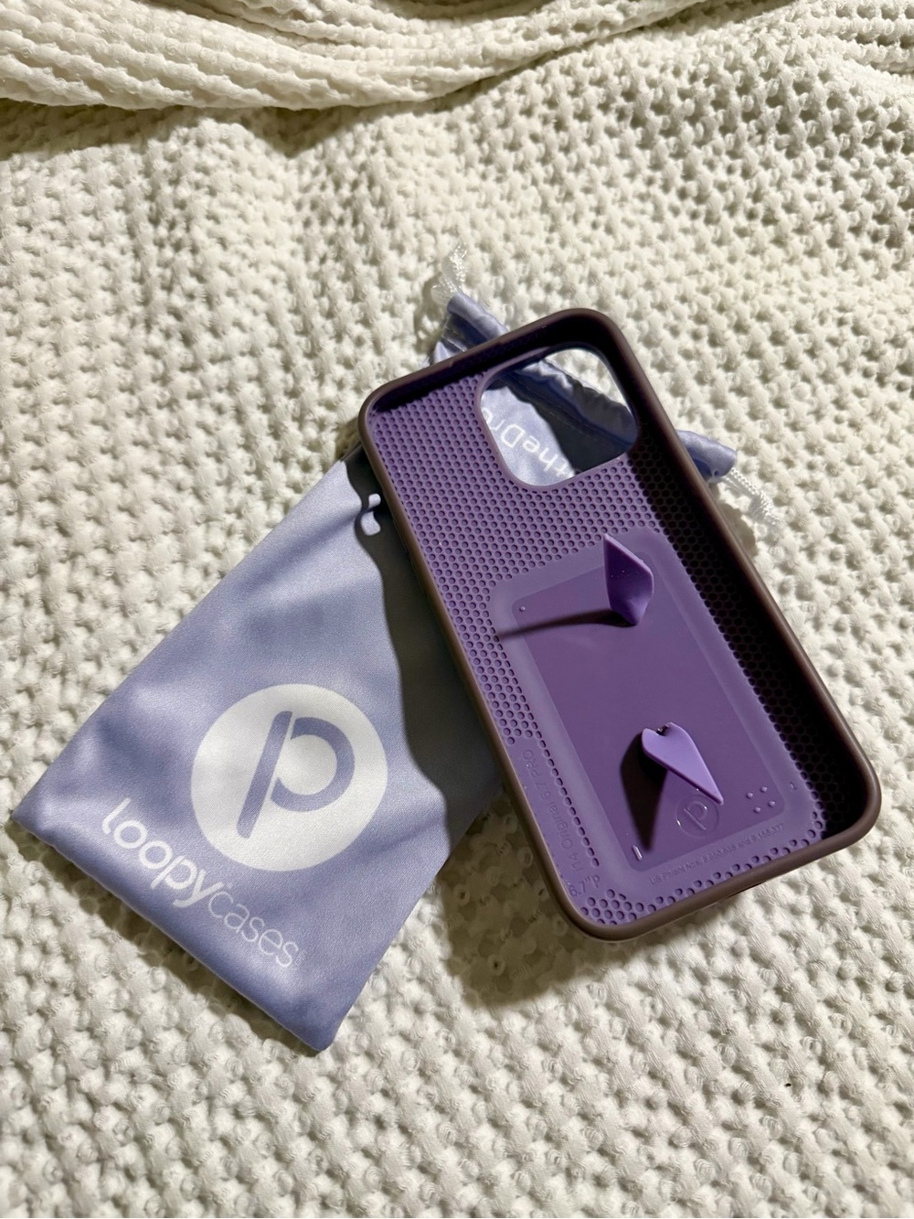 Loopy iPhone 14 Pro Max Case Lavender Purple with Built-in Loop - Picture 2 of 3